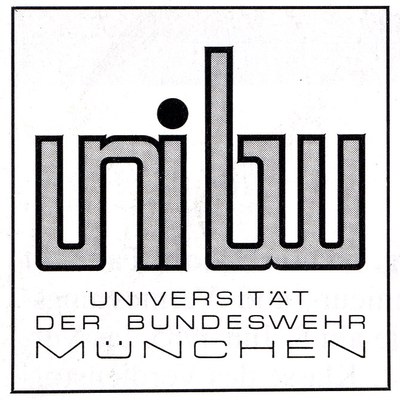 Schwarz-Weiß-Bild: das erste Logo der Universität der Bundeswehr München, damals noch ohne die Athene