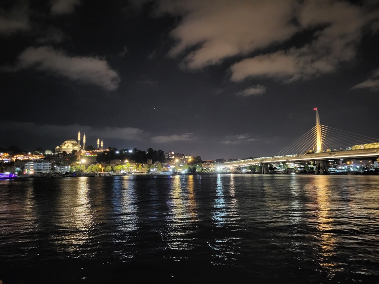 Istanbul_Nacht.jpg
