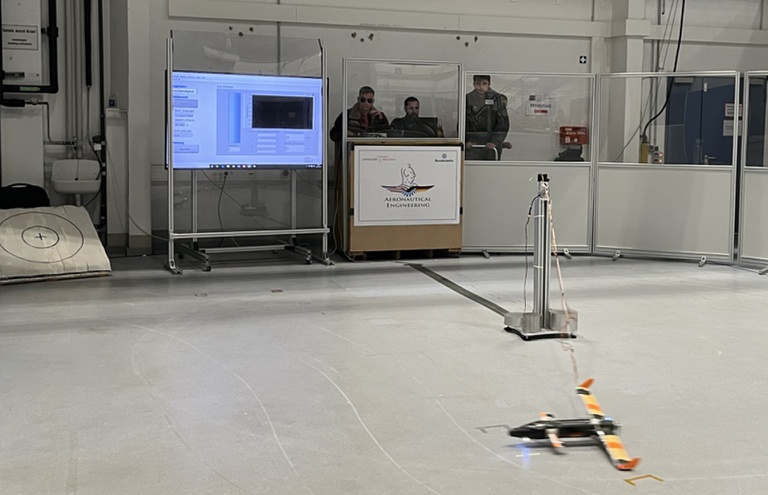 Wettbewerbsflüge auf der Fesselfluganlage