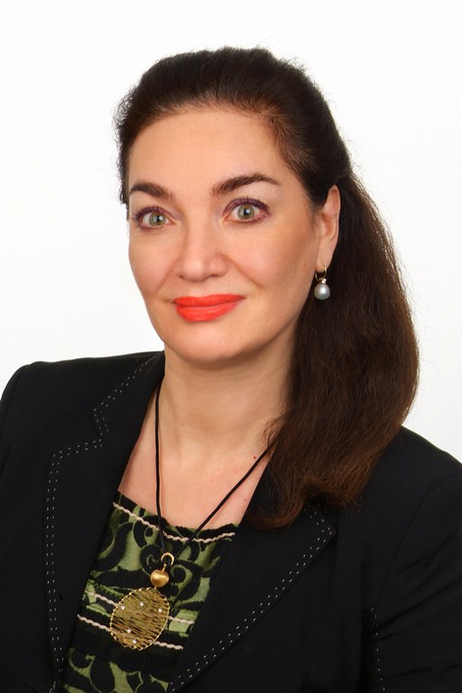 Prof. Dr. Shirin Maria Massumi