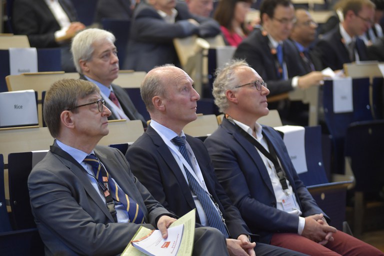 4 Prof. Buchenrider, Prof. Wiestler, Karl, Heyland.JPG