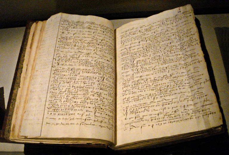 DECRYPT: Geheimtext trifft auf Algorithmus