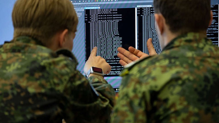 Studierende nehmen an internationalem Cyber-CTF teil