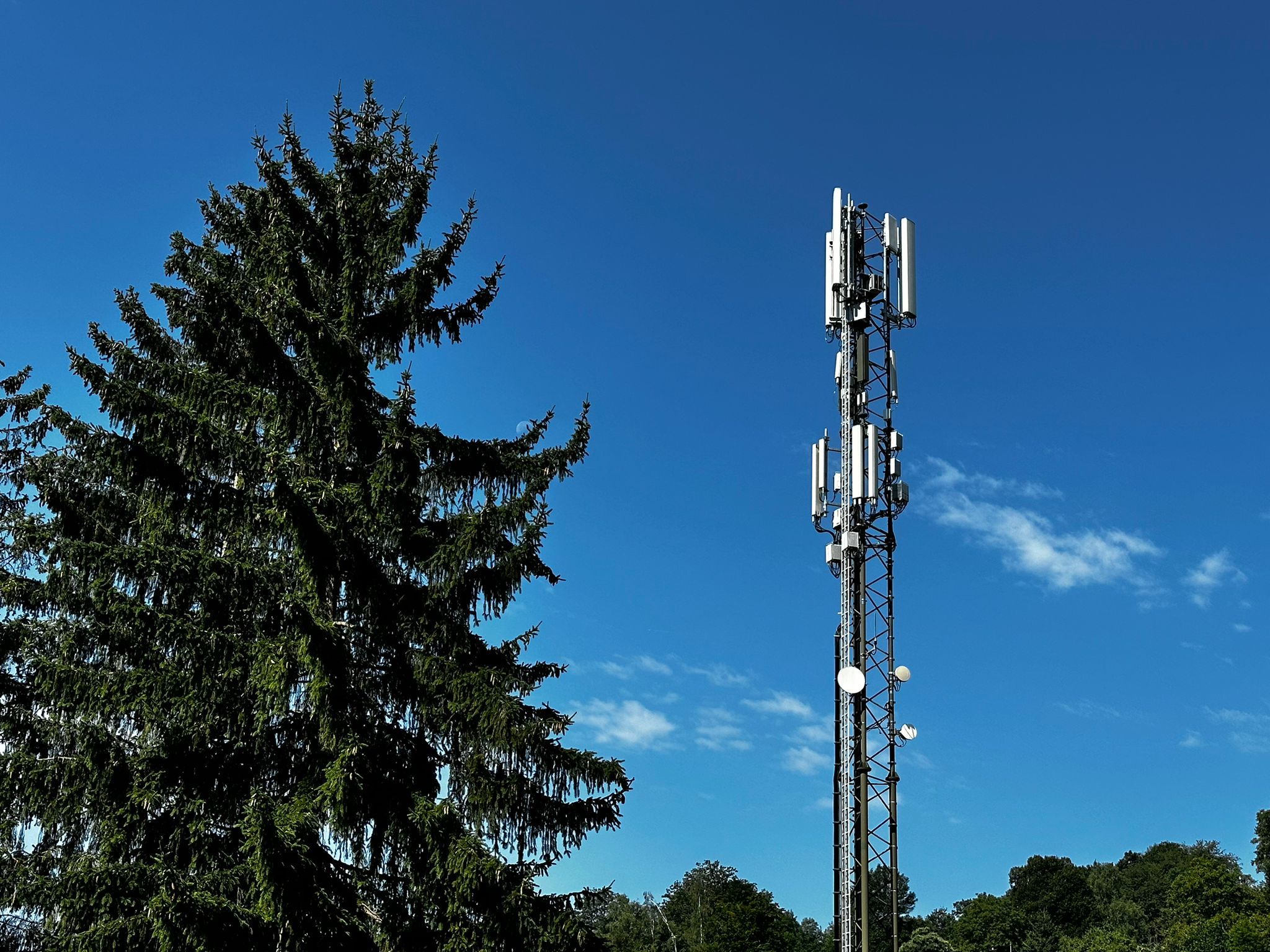 Communication Systems and High Frequency Technology