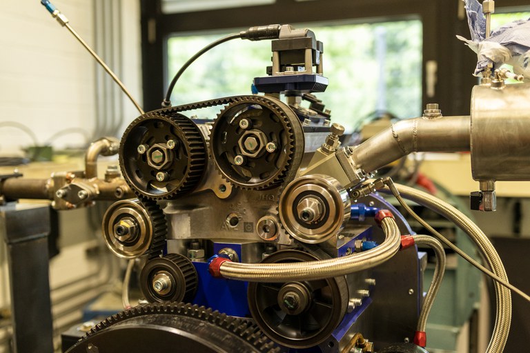 AVL Einzylinder-Forschungmotor mit optischem Zugang