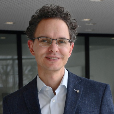 Prof. Dr.-Ing. Florian Engstler