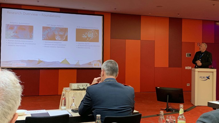 Prof. Schulte setzt Standards auf National FCAS Summit