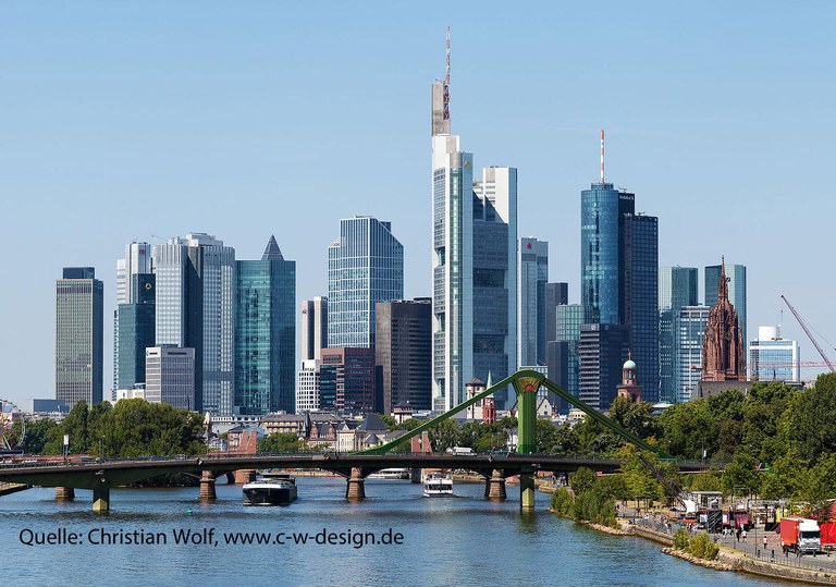 Skyline_Frankfurt.jpg