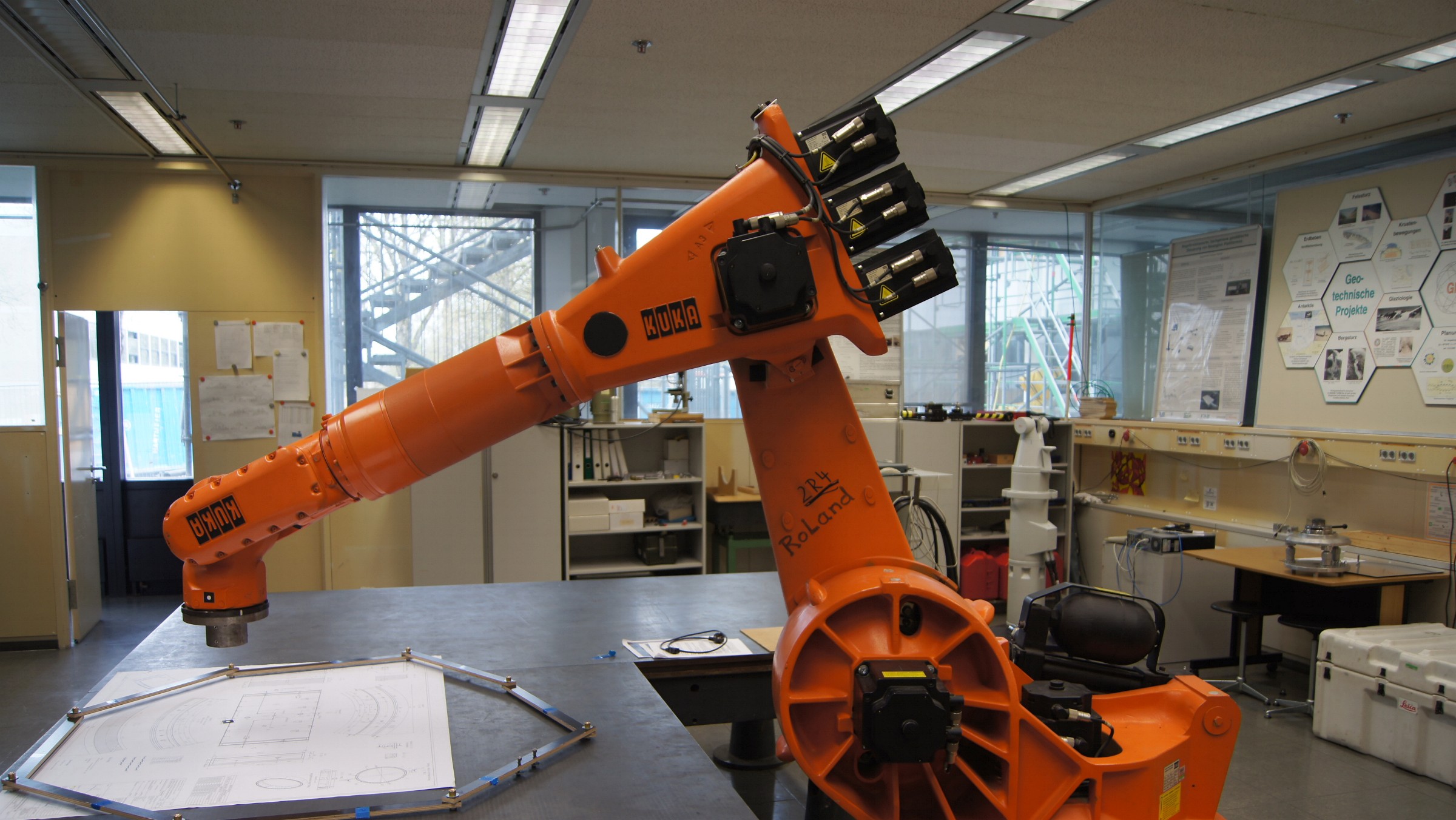 TEASER - Einrichtung 004.jpg