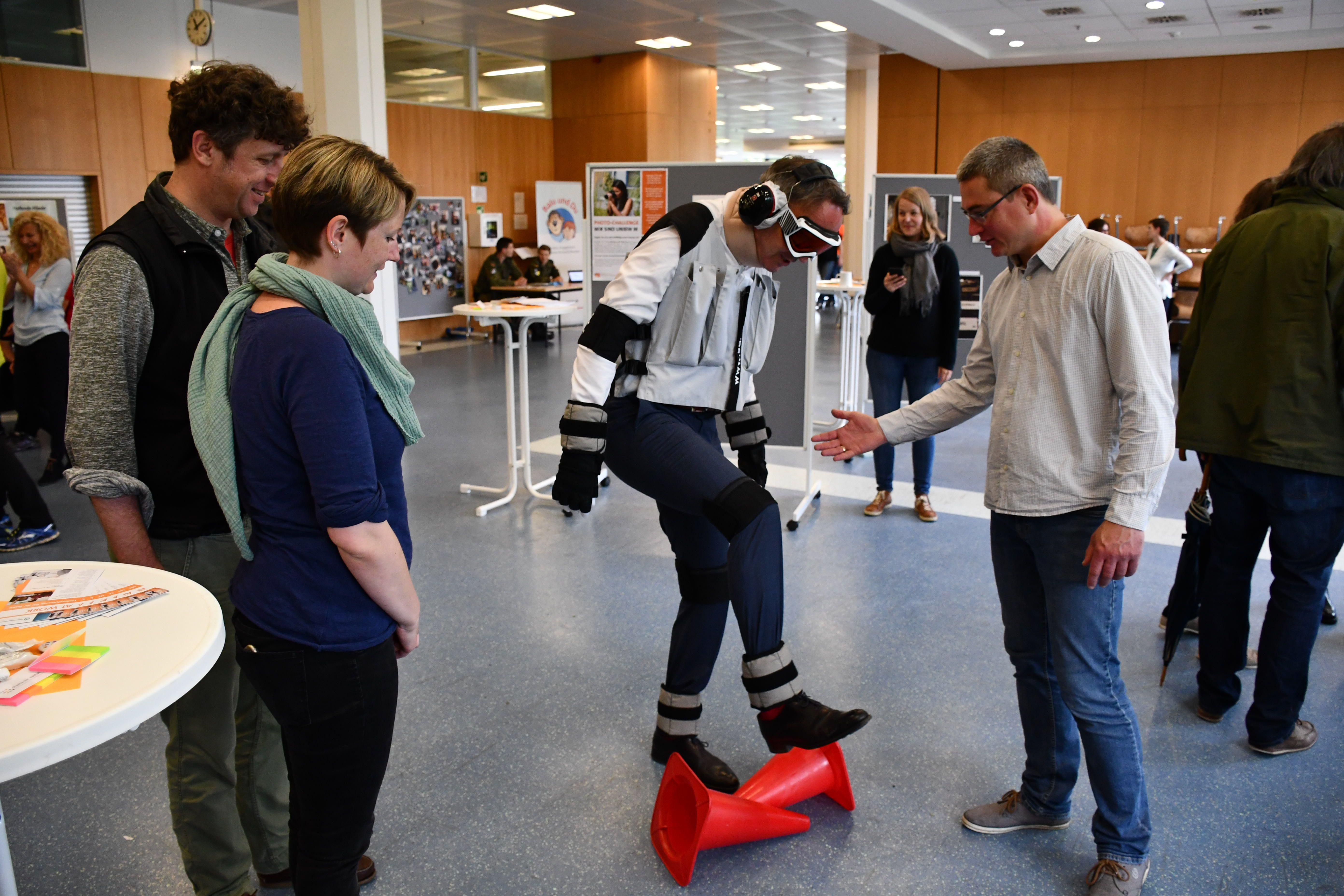 Alterssimulationsanzug