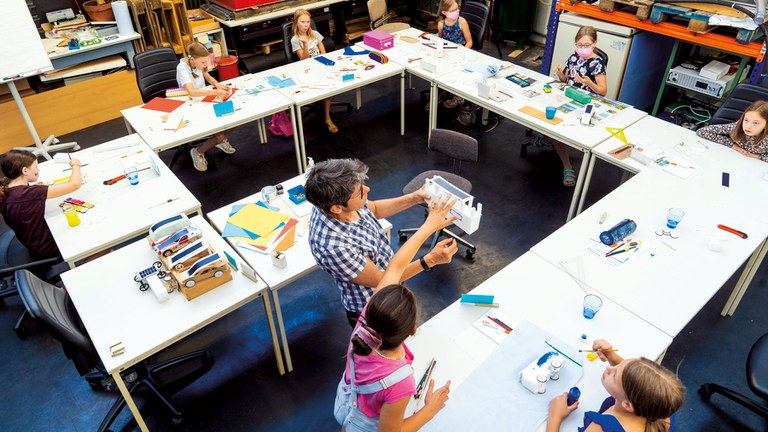 Ferienprogramm: Mädchen begeistern sich für Technik