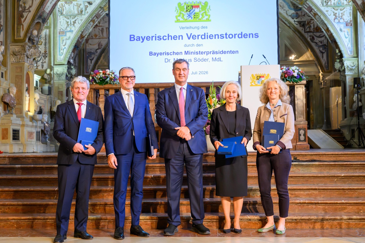 Ministerpräsident Dr. Markus Söder mit den Ordensträgern der Gruppe „Wissenschaft, Forschung & Hochschule“