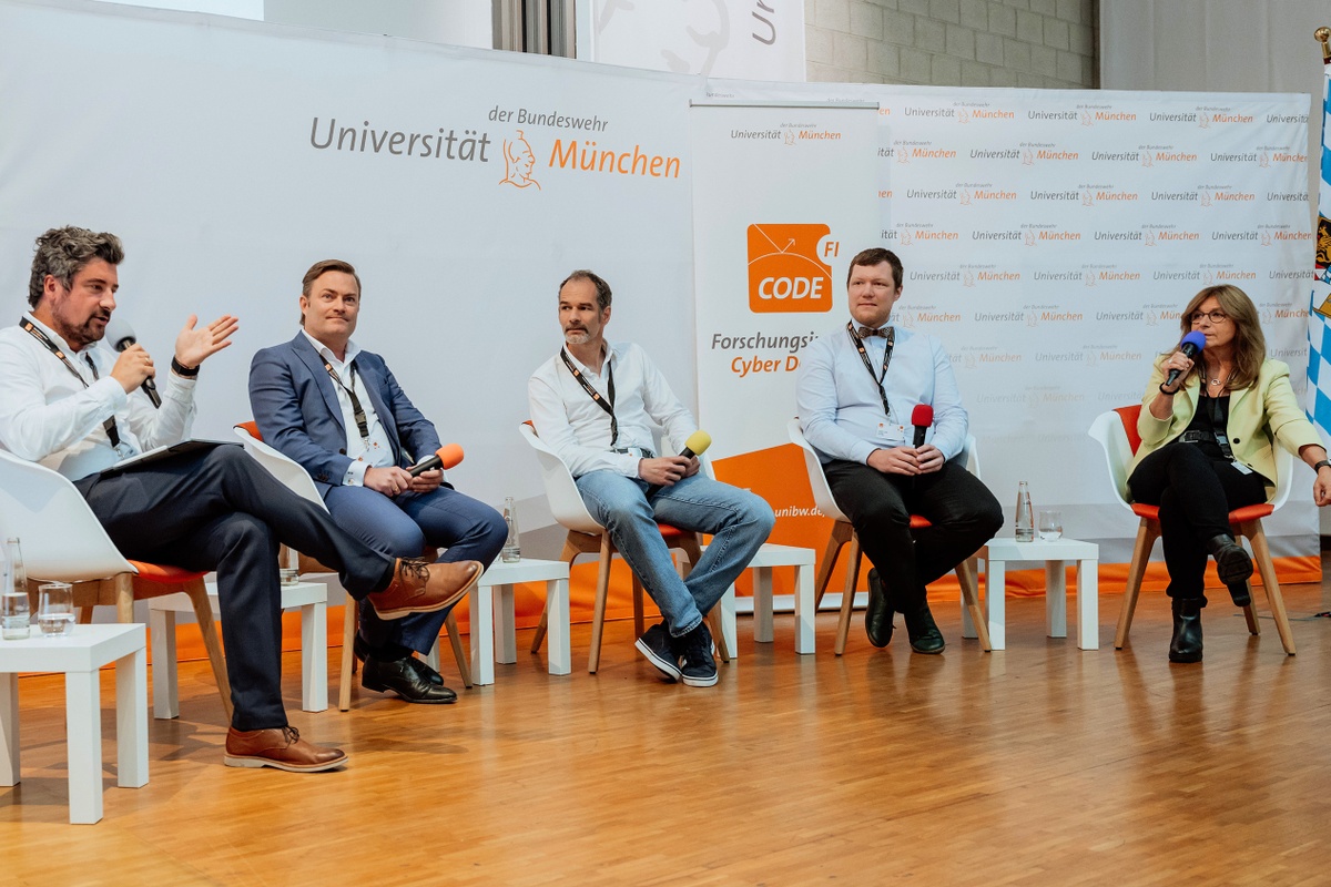 Panlediskussion bei der CODE-Jahrestagung