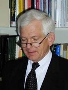 Univ.-Prof. Dr. Axel Lehmann