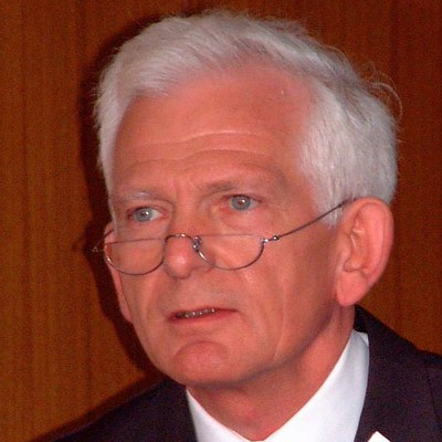 Prof. Dr. Axel Lehmann