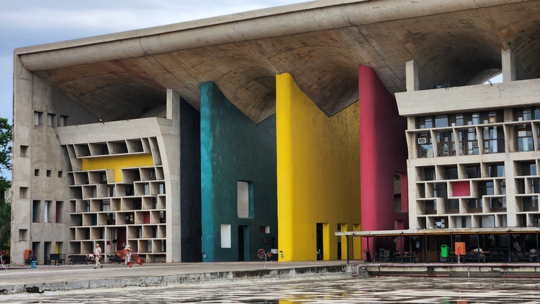 Chandigarh Justizpalast.jpg