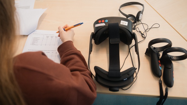 Virtual Reality im Klassenzimmer? Das rollende VR-Labor