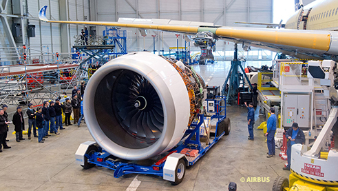 A350 XWB Trent engine installation_500.jpg