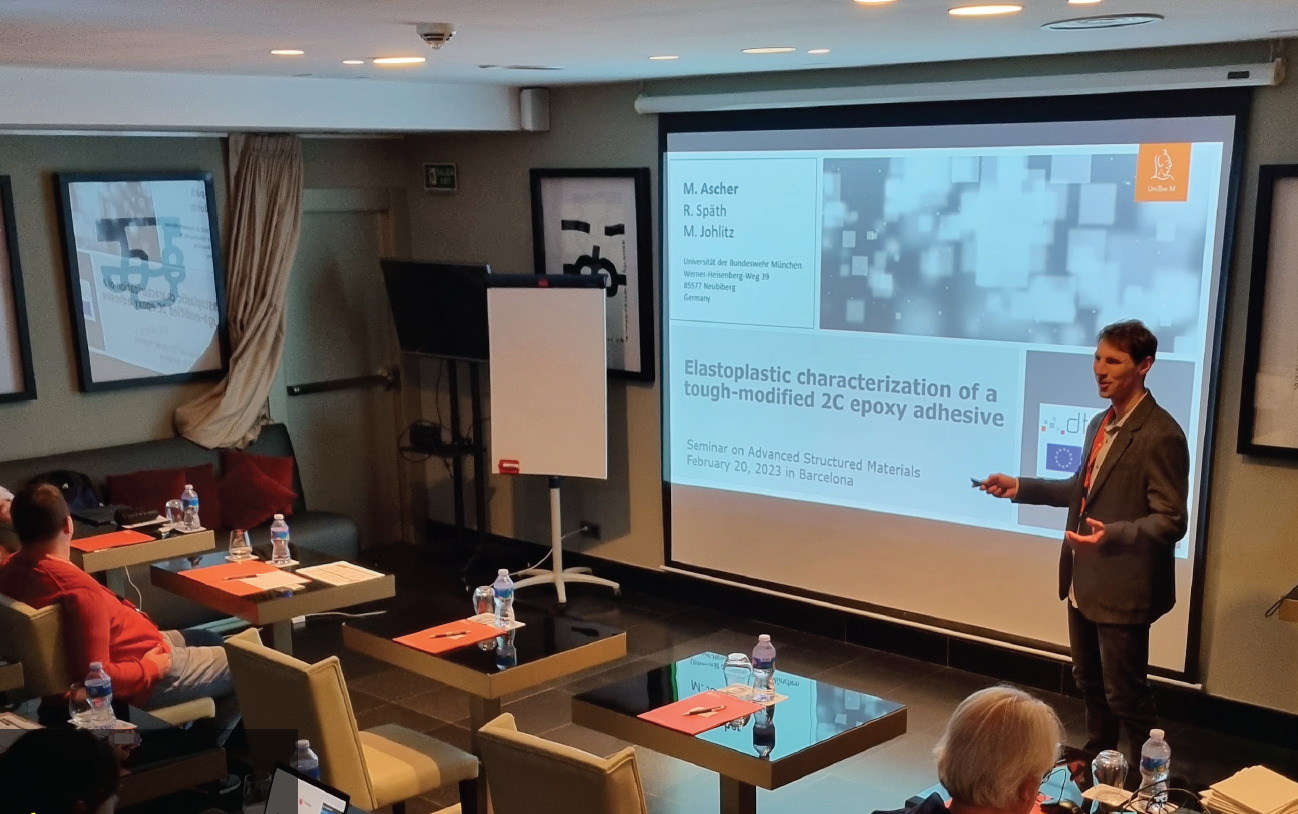 Foto_Ascher_Vortrag - Kopie.png