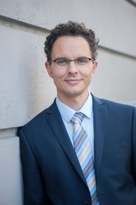 Prof. Dr.-Ing. Florian Engstler