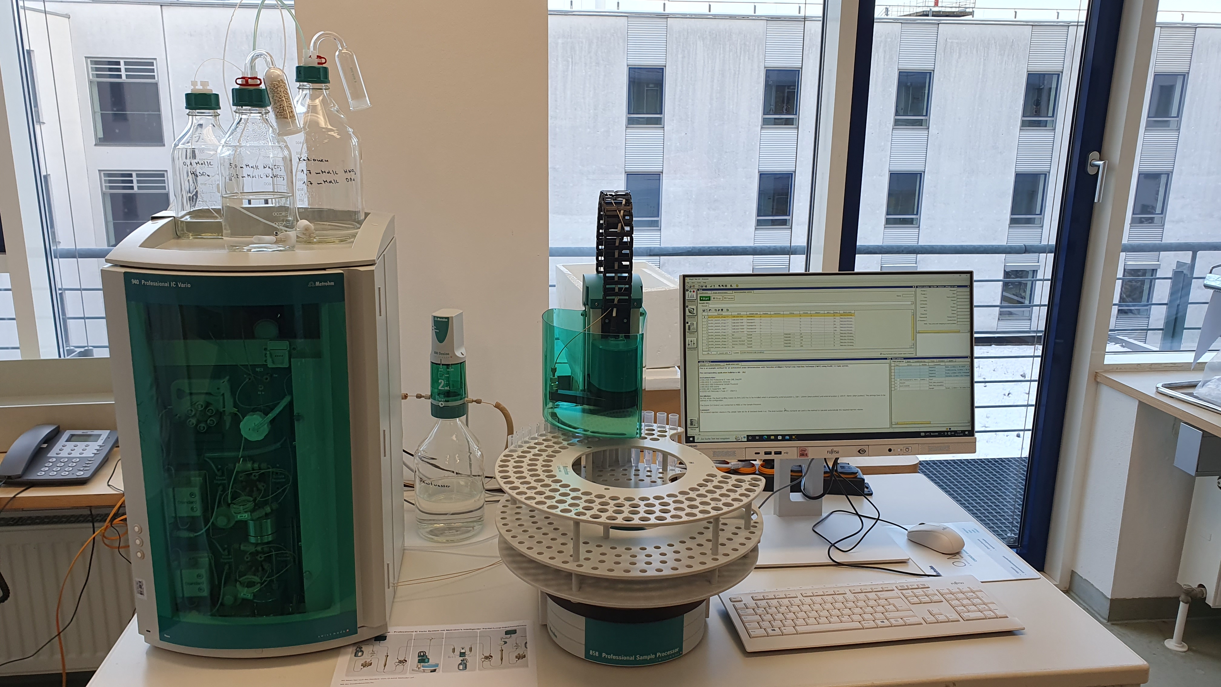 Ionenchromatograph (IC, Fa. Metrohm)