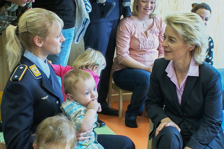 Die Verteidigungsministerin im Gespräch