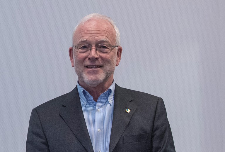 Ernennung zum „Inaugural Distinguished Fellow of IAPS“.