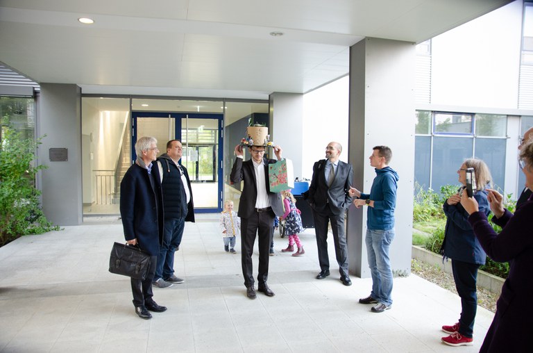 Hanno Jaspers completes his PhD as Dr.-Ing.