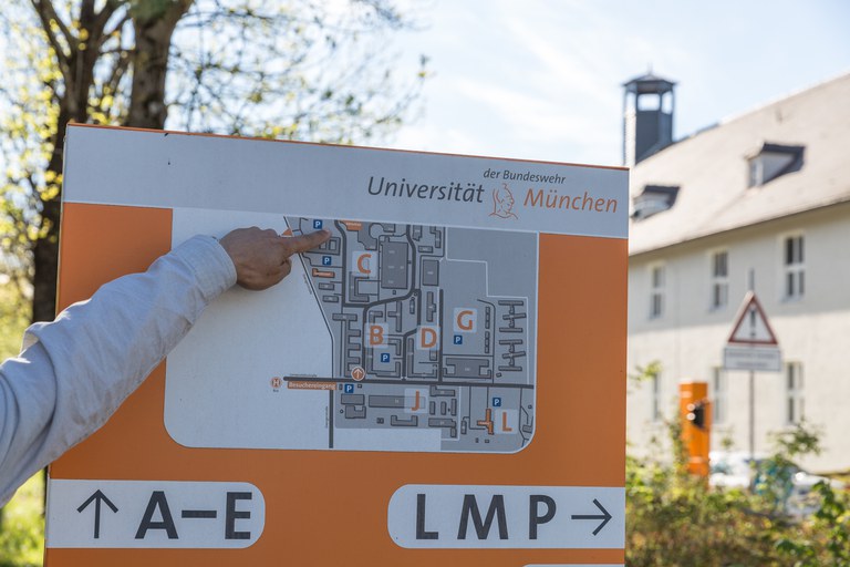 UniBw_Muenchen_Campus_INK_2896.JPG