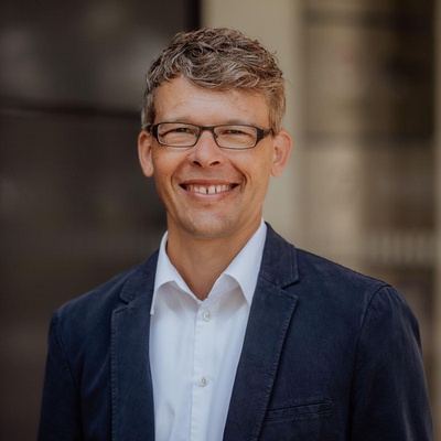 Univ.-Prof. Dr. Florian Alt
